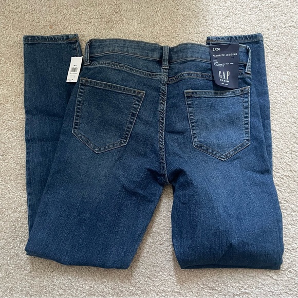 Gap favorite jeggings - Picture 6 of 7